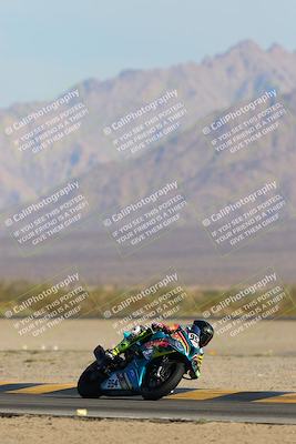 media/Mar-21-2025-CVMA Friday Practice (Fri) [[30cd4fe323]]/3-Racer 2/Session 2 (Turn 4 Entry)/
